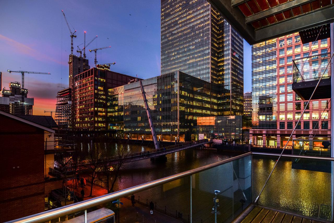 Canary Wharf - Corporate River View Apartments ลอนดอน ภายนอก รูปภาพ